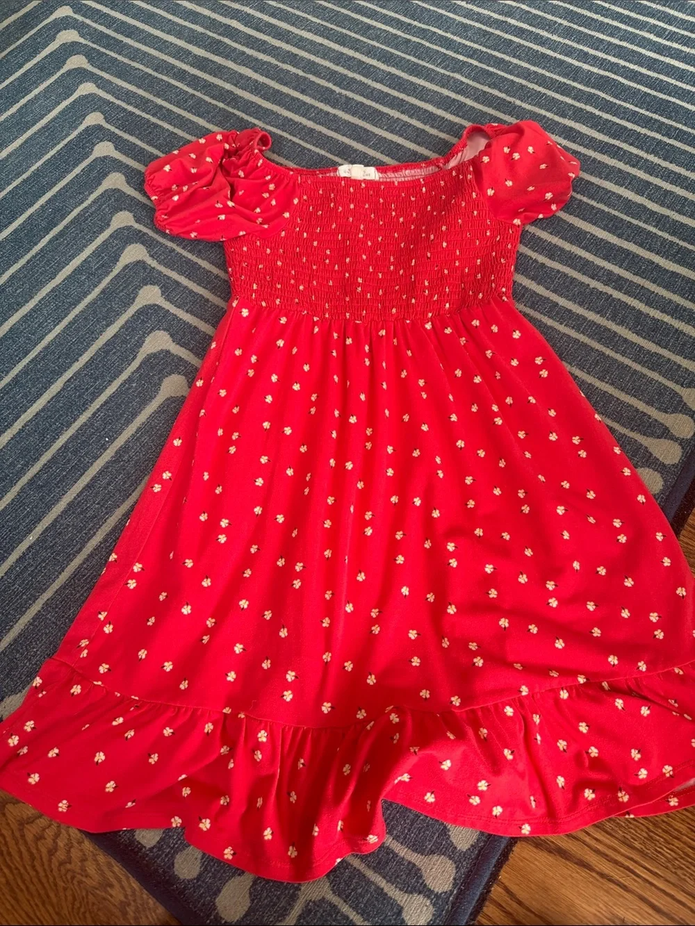 Girls' Red Smocked Casual Dress with Puff Sleeves